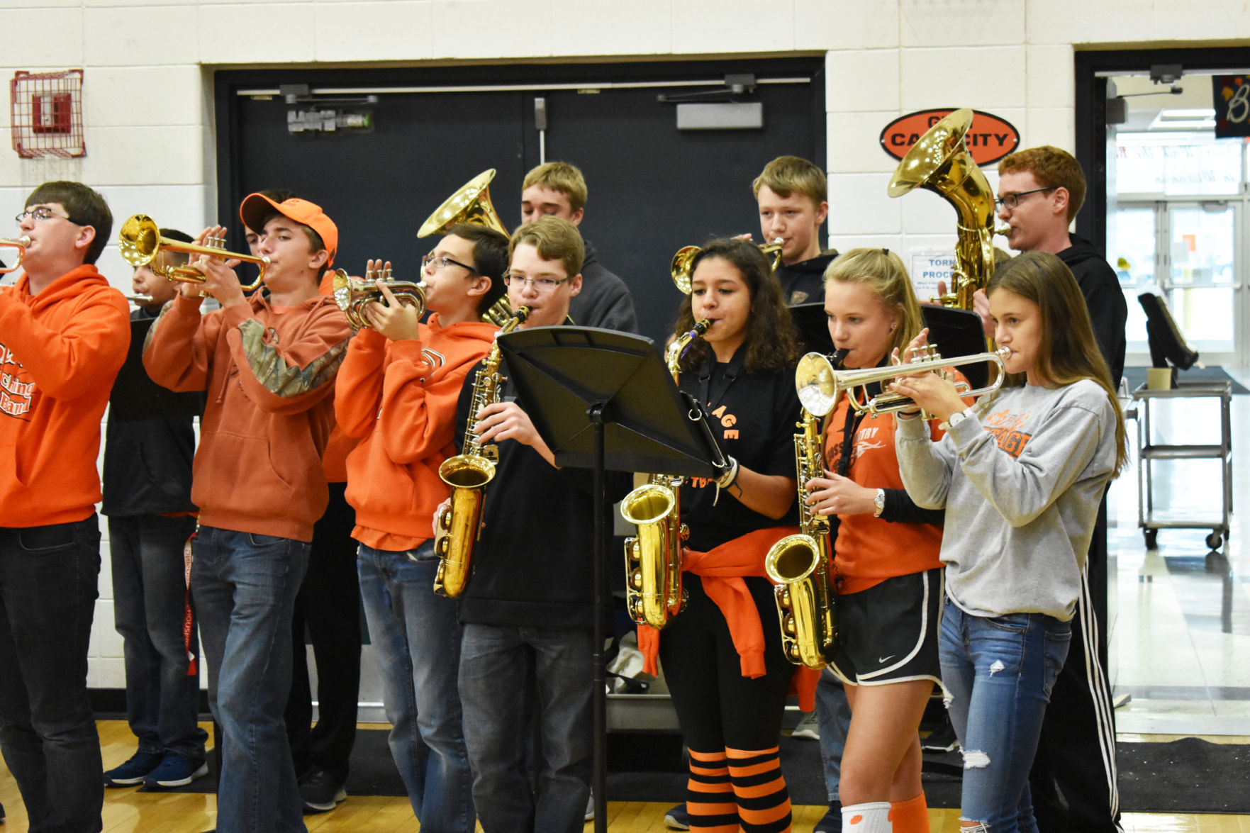 Homecoming horns
